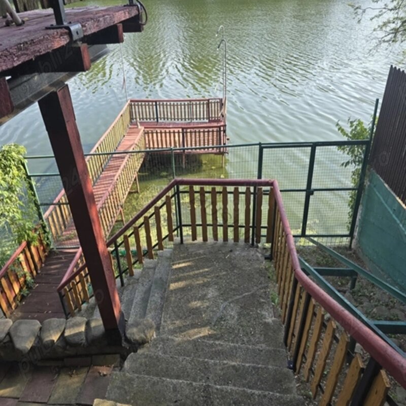 Mogosoaia - vila cu piscina si deschidere lac